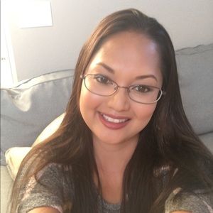 Meet your Posher, Joy